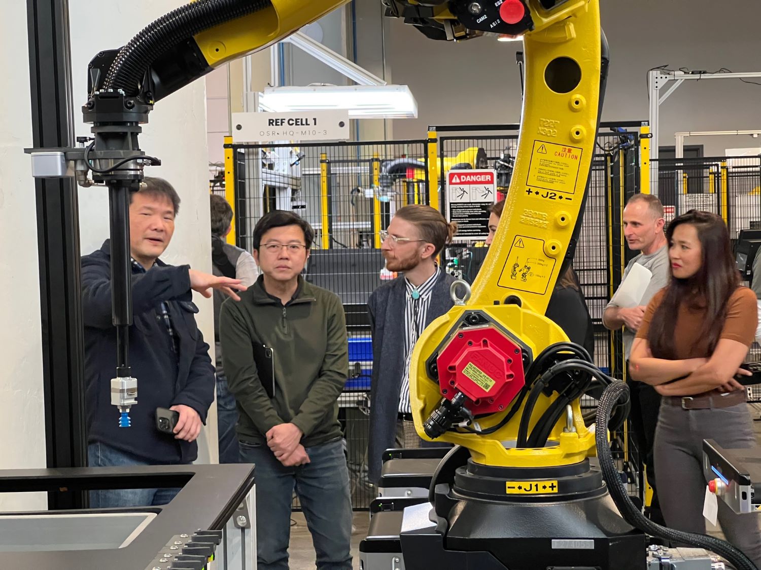 Osaro team is providing people its robot function information
