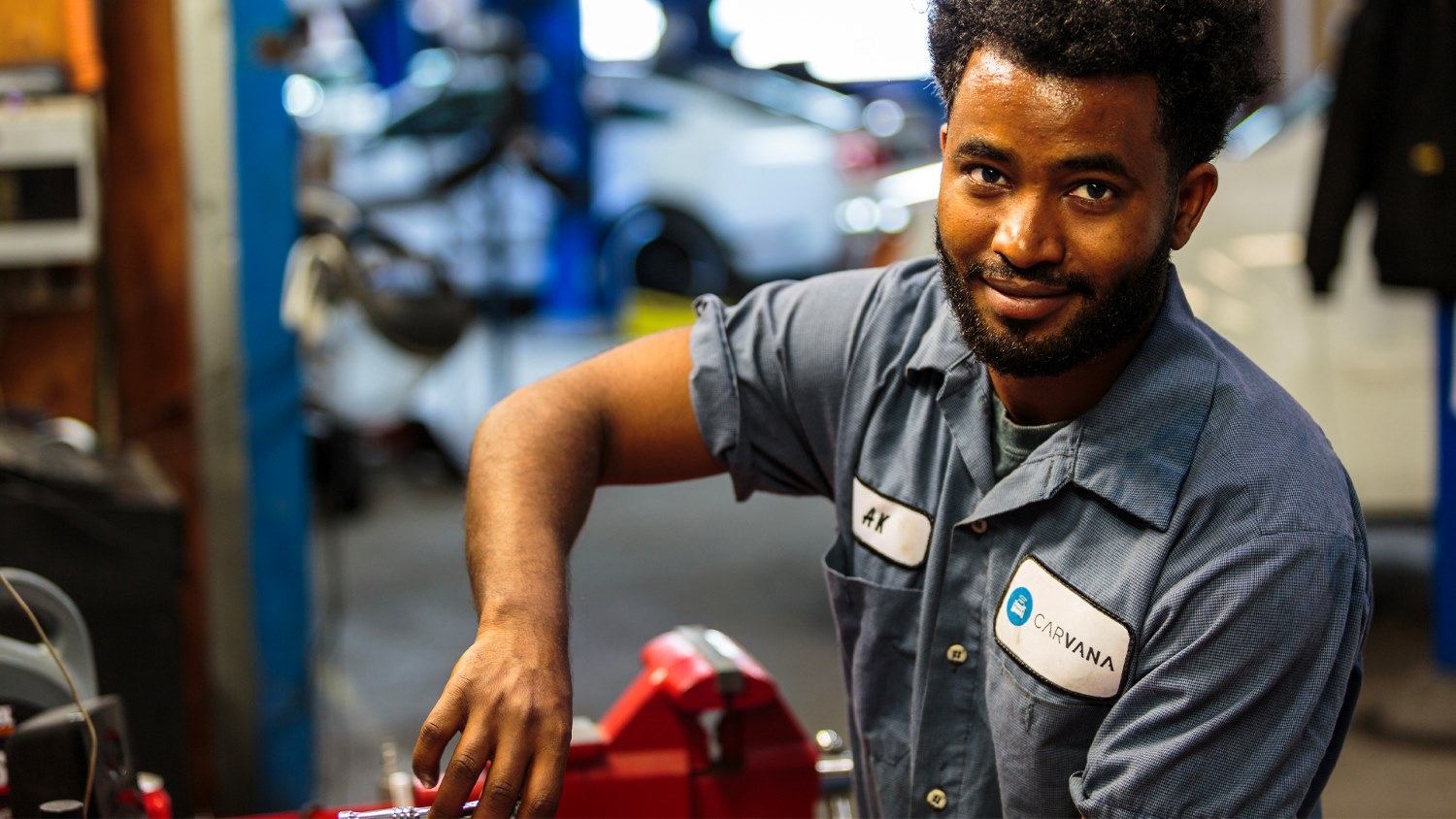 Carvana staff maintain vehicles