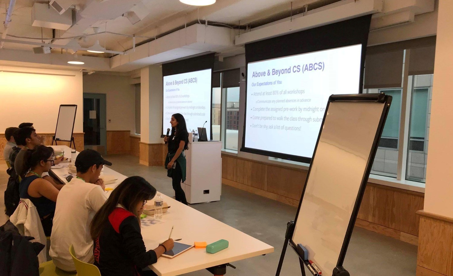 Meta HR team collaborate with interns