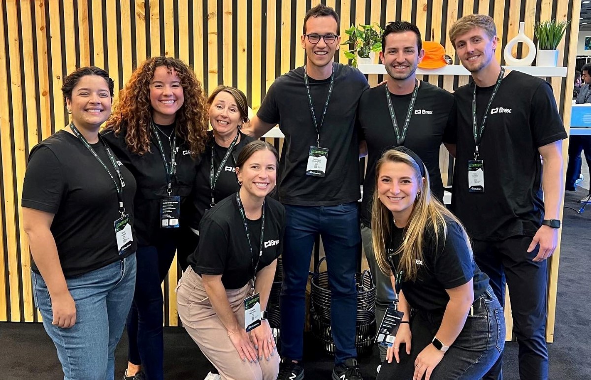 Brex team collaborate in a trade show
