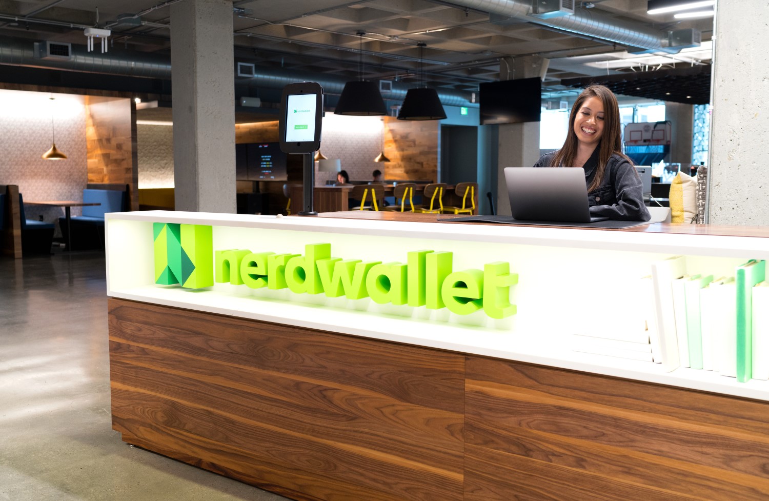 NerdWallet staff at the front desk in headquarter office