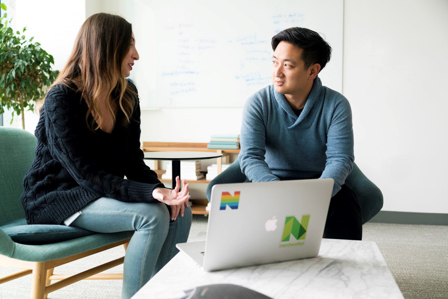 NerdWallet CEO collaborate with team member