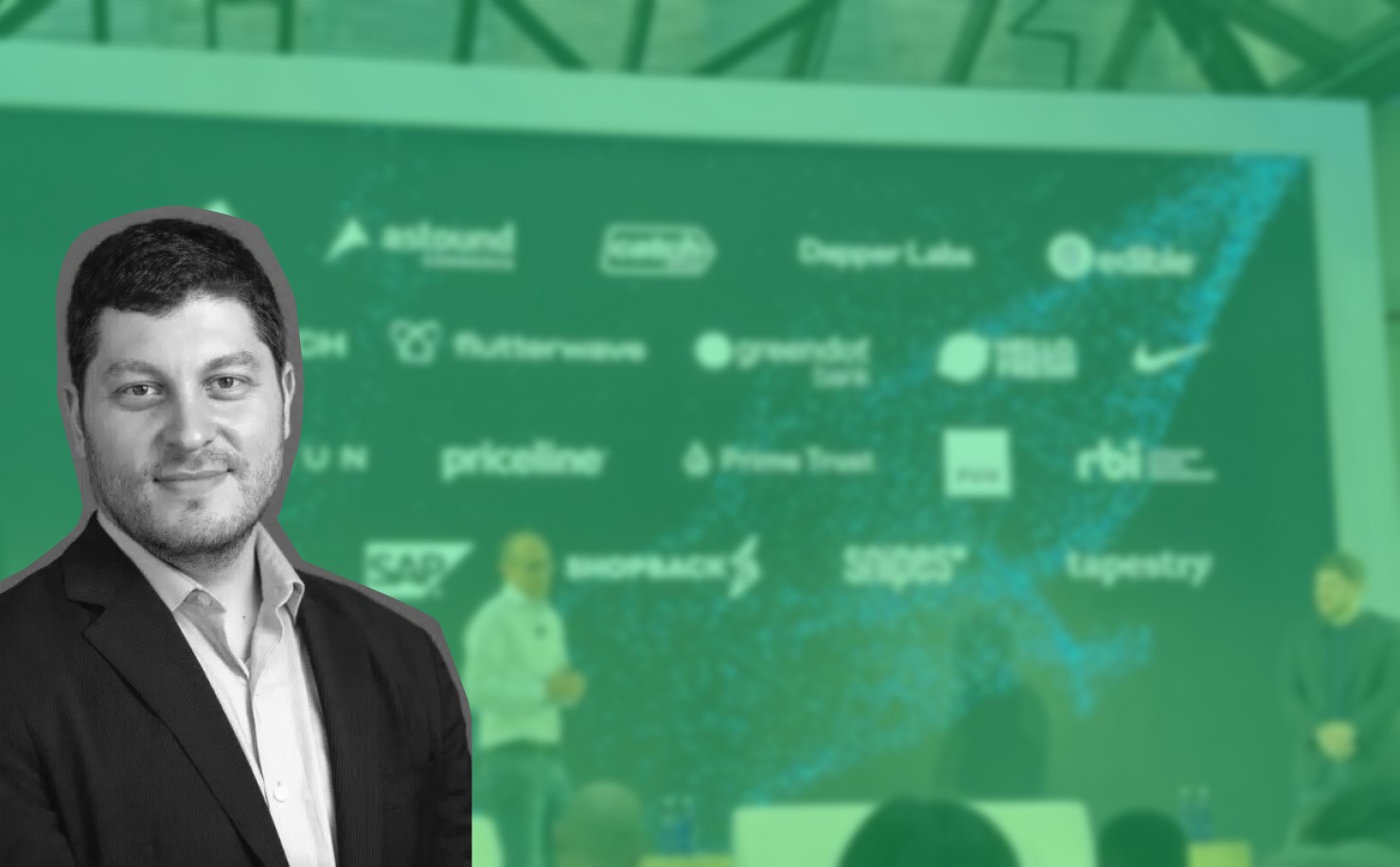 Forter CEO interact with attendees at a tech conference