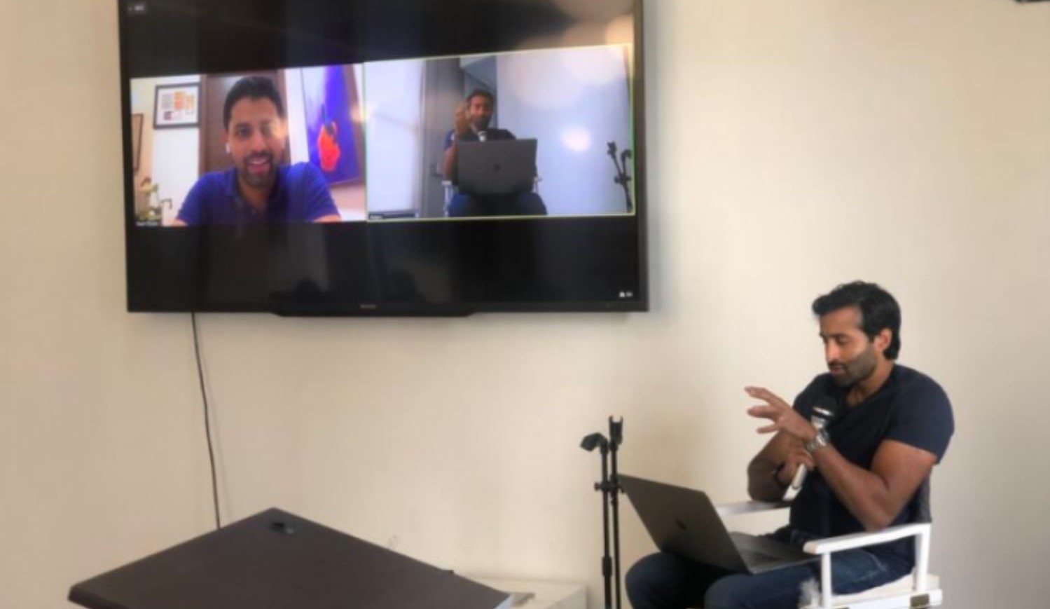 Tomorrow Health Co-founder and CEO collaborate with team