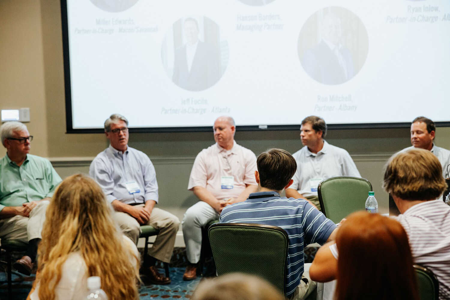 Startup with No Competition Vs. One Disrupting Competitive Space Which Captures VCs’ Flavor - Featured Image