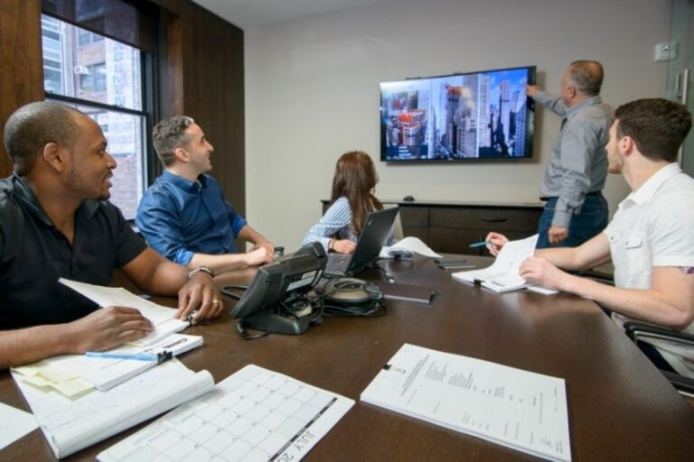 Omnibuild staff collaborate on project