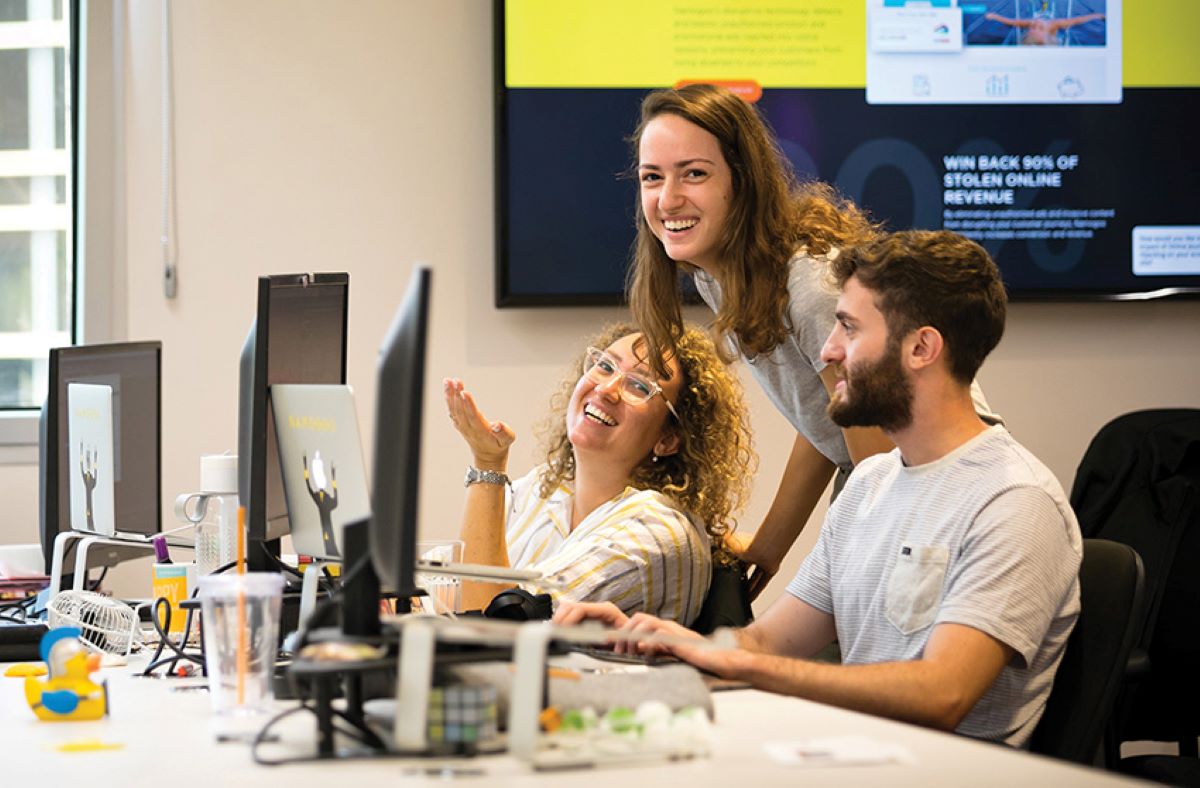 NamoGoo engineers collaborate on project