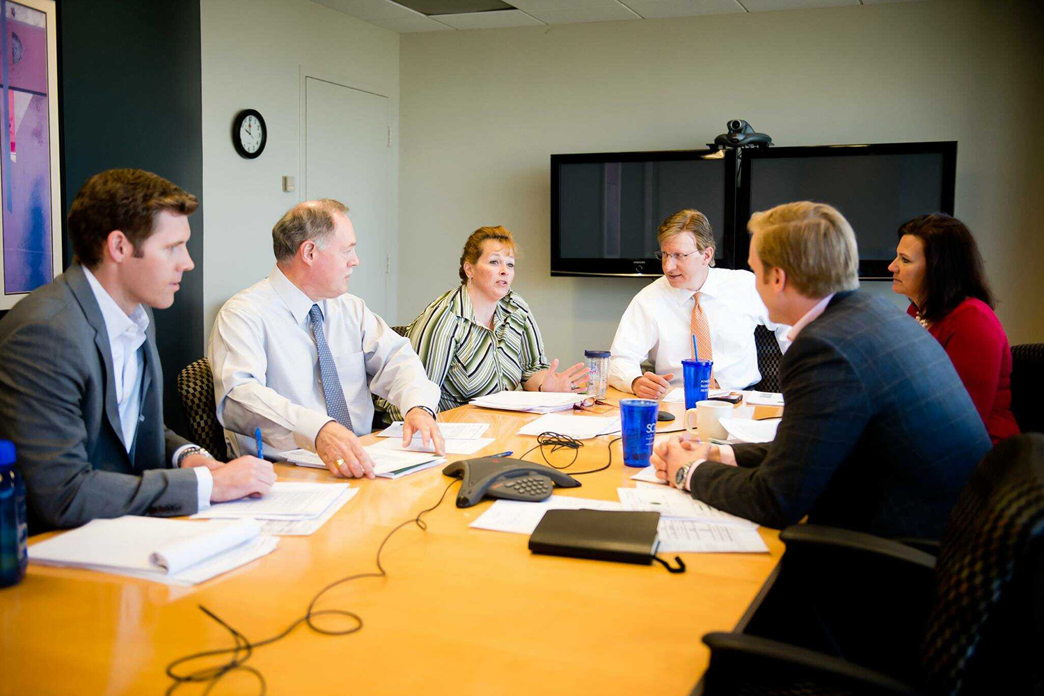 Six Pivotal Components That Constitute Well-Rounded Market Analysis