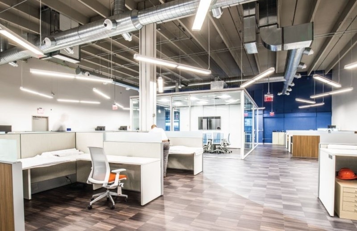 Hypower engineer collaborate on drawings