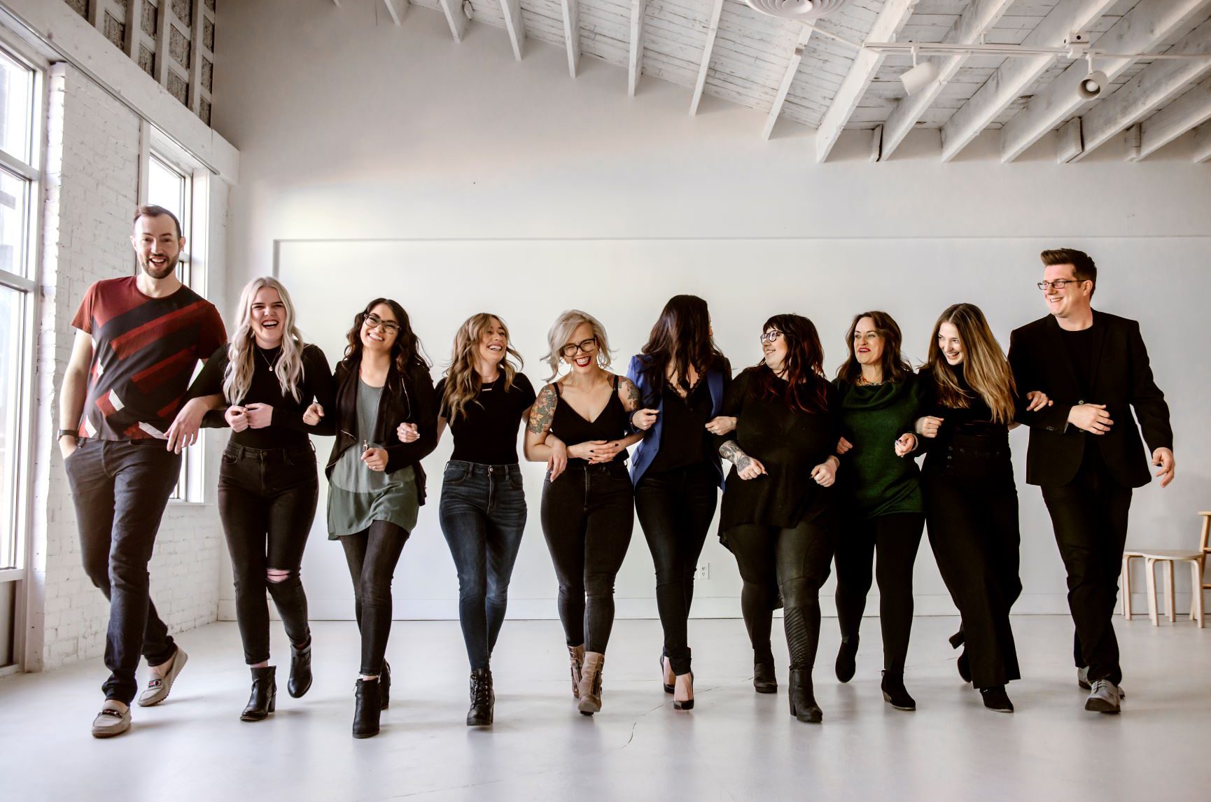 Strategic Tips To Successfully Lead Your People During The Scaling Period -featured Image