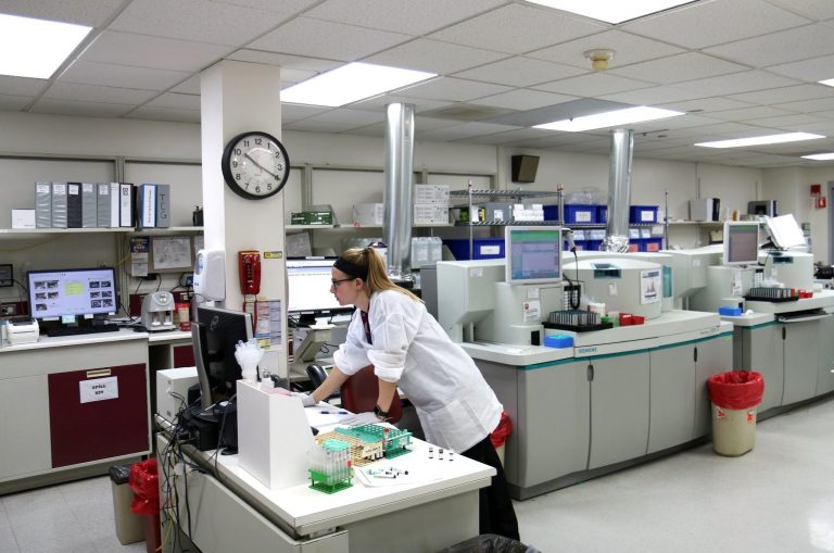 Health Mobile APP How To Stay HIPAA Compliant 101-Featured Image