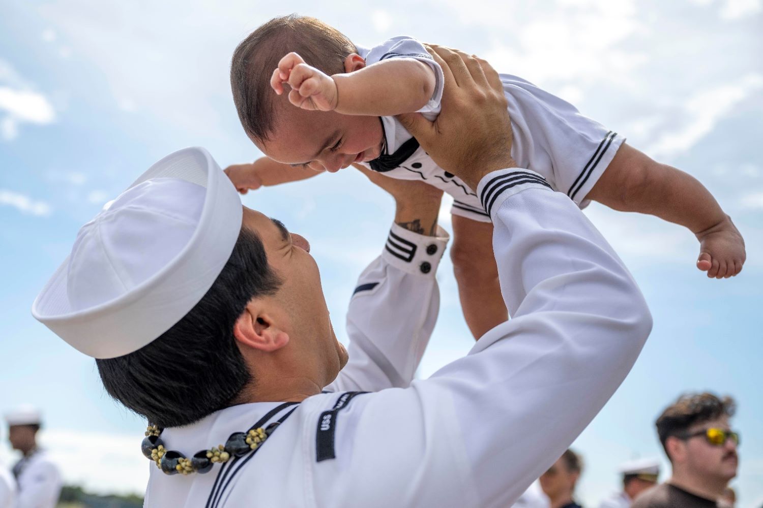 a soldier and his child