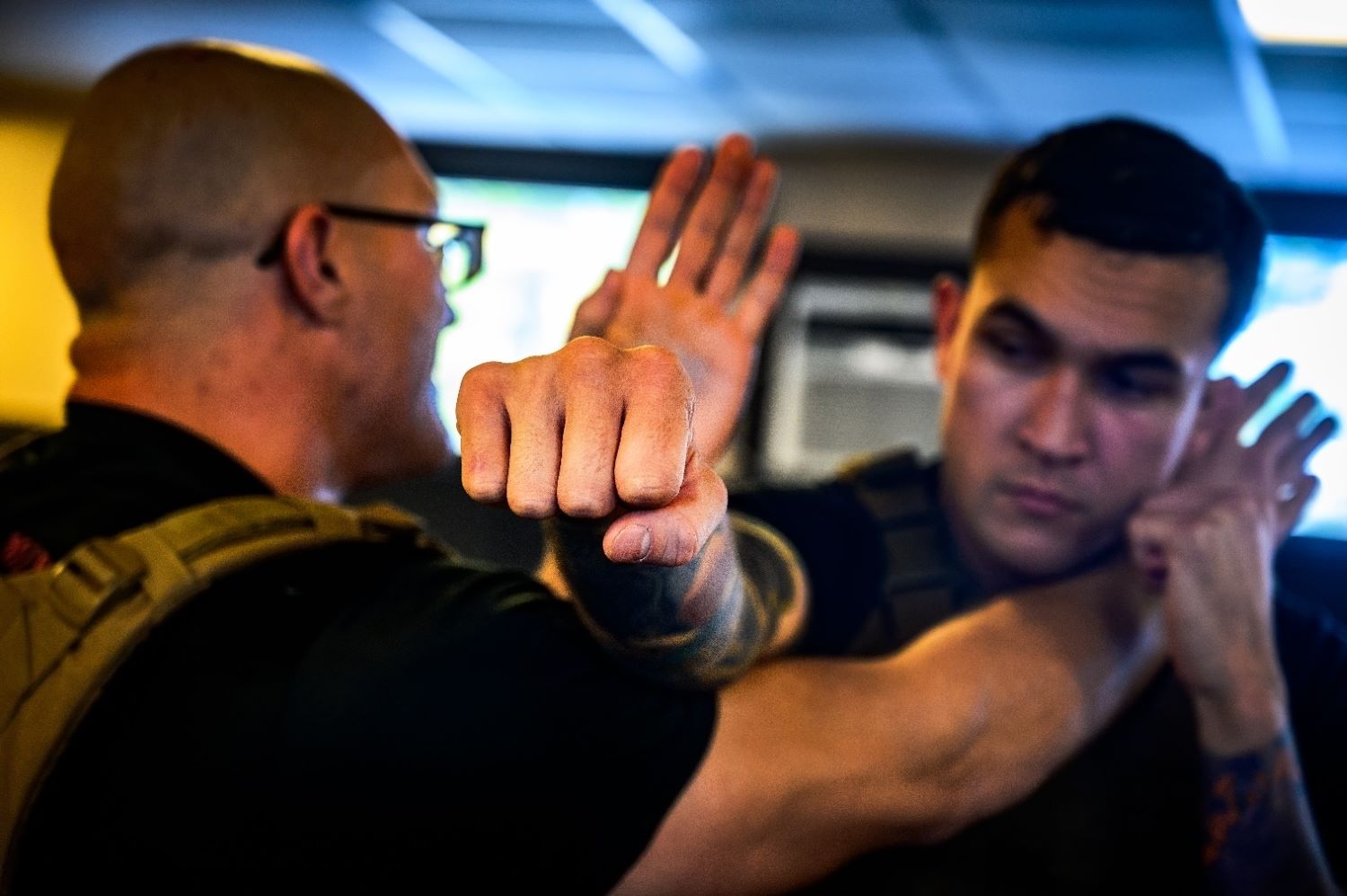 soldiers sparring